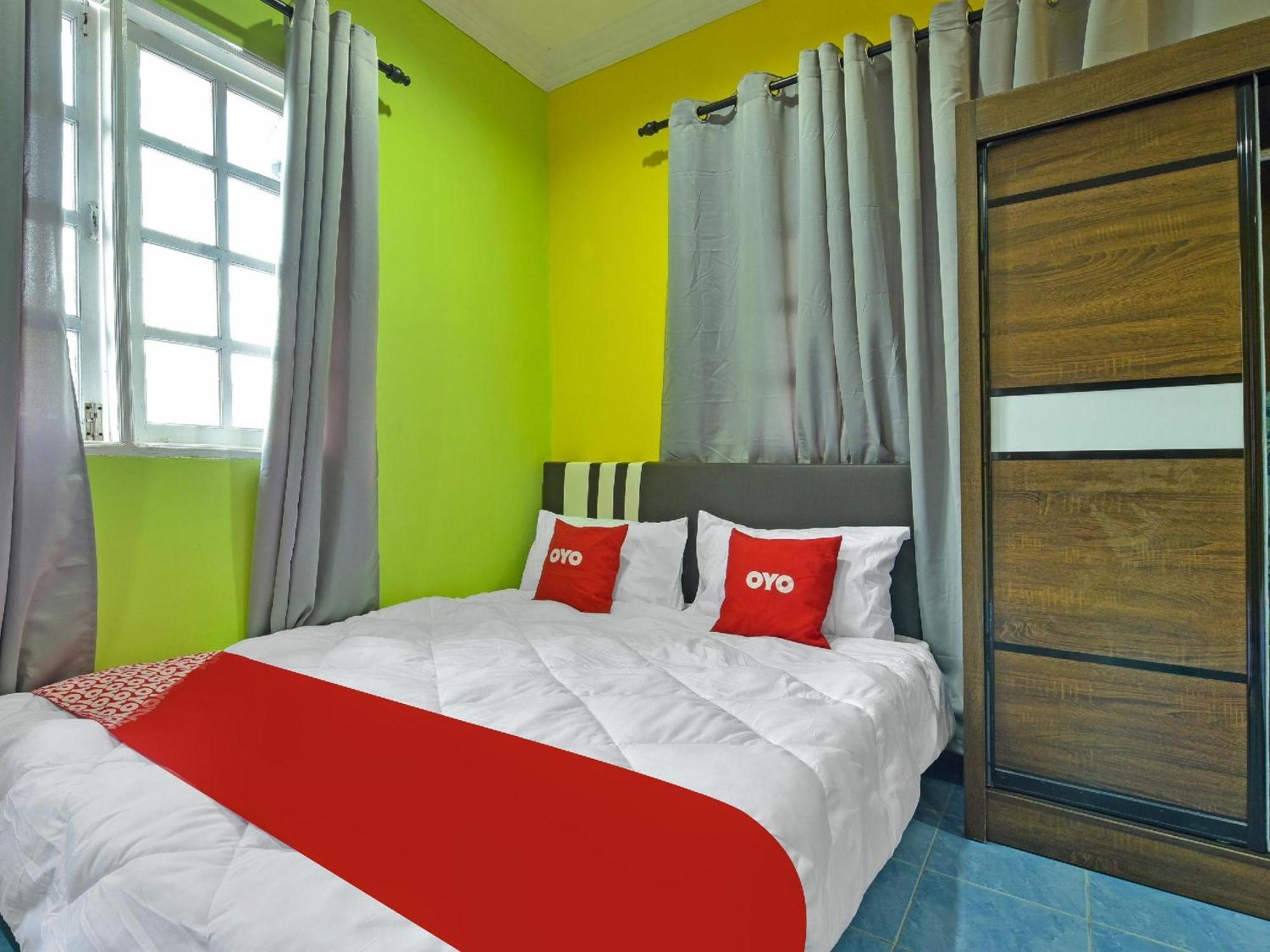 Oyo 90744 Bari Indah Beach Resort Kuala Terengganu Exteriér fotografie